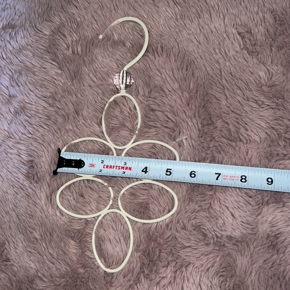 Decor hanger ties ribbons belts scarfs jewelry accessories closet wall hanger - Picture 5 of 7